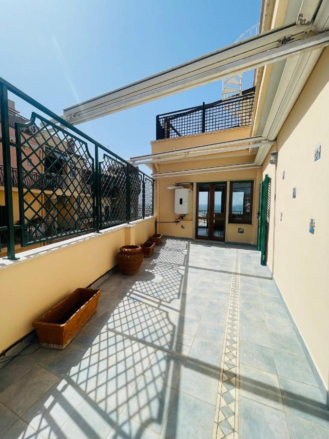 Newhouse Victoria - Sea View Apartment Nettuno Ngoại thất bức ảnh